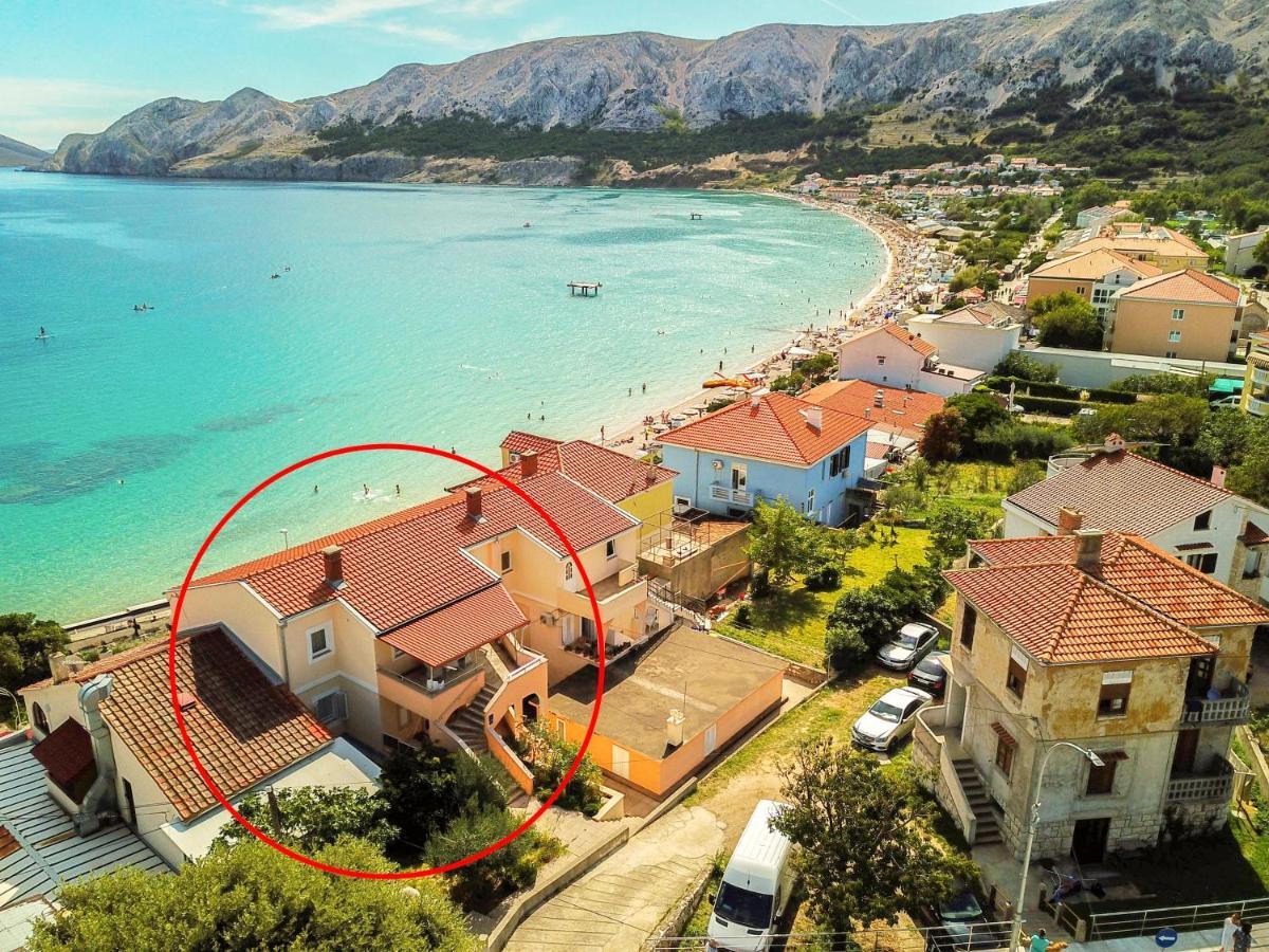 Apartment Bojan With Terrace And Sea View Baska  Bagian luar foto